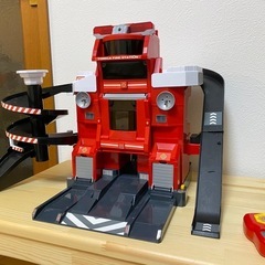トミカ　ファイヤーステーションの画像