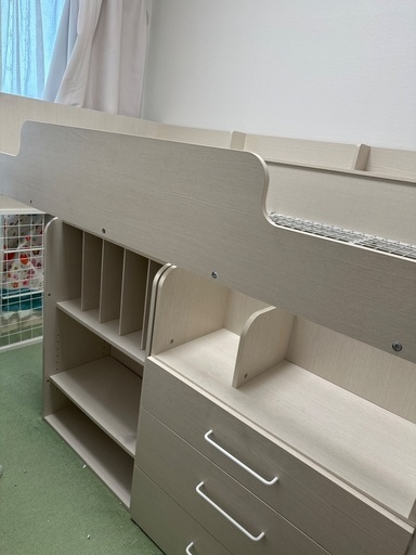 ニトリ　ベッド　秘密基地タイプ（お話中です）