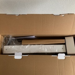明日処分　まだまだ寒いので新品未使用 電気ストーブ ヒーター 左右自動首振り 3段階運転切替 転倒オフスイッチ付  山善 DS-M094 ホワイト　　　の画像