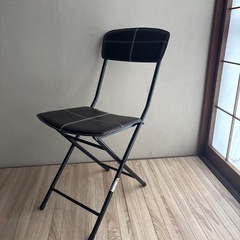 折りたたみ椅子