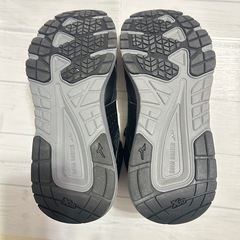 取引中※引越値引き半額※【新品】【半額】ウォーキングシューズ　MIZUNOウェーブフリーライドSWの画像