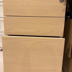 キャスターつきデスク　引き出し の画像