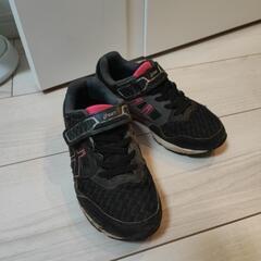 asics　19cm