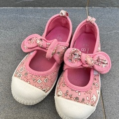 16cm 15cm 子供用の靴の画像