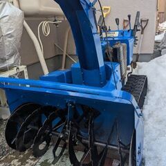 シーズンオフ格安で。大型除雪機　ヤマハYT1190Eの画像