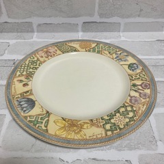 ⭐️WEDGWOOD(ウェッジウッド)28㎝プレート２枚セット⭐️の画像