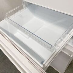 高年式!2023年製! 東芝/TOSHIBA VEGETA 3ドア冷蔵庫 326L GR-U33SC(WU) マットホワイト 右開き 中古家電 店頭引取歓迎 R9298の画像
