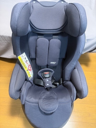アップリカ \nフラディア グロウ ISOFIX セーフティープラス プレミアム チャイルドシート Aprica