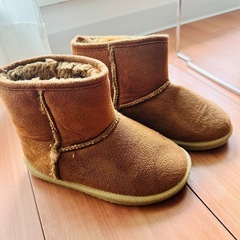 ムートンブーツ　18-19cm