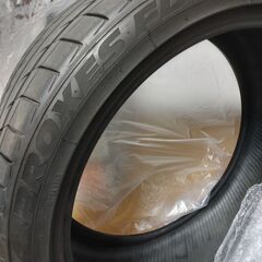 TOYO TIRES   245/40R20