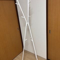 ニトリ コートラック