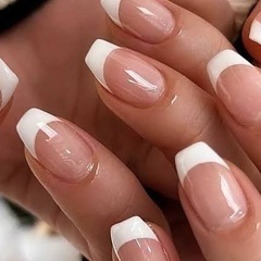 フレンチネイル限定無料施術！