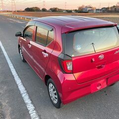 ダイハツミラミライースの画像