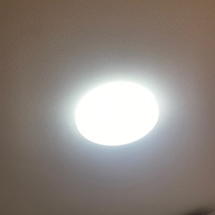 LEDシーリングライト　昼白色　調光可能