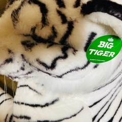 新品未使用🎀ིྀタグ付き かなりBIGなタイガー🐯ぬいぐるみの画像