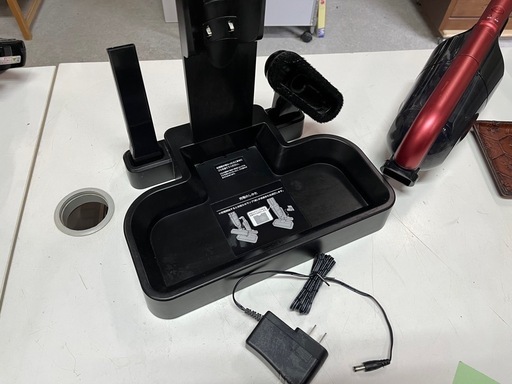 TOSHIBA VC-WL100(R) コードレスサイクロン式クリーナー VC-WL100 | 掃除機（クリーナー） | 東芝ライフスタイル株式会社