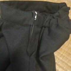 🌈小学生式服女子　スカート方ズボン（キュロット）140サイズ　美品の画像