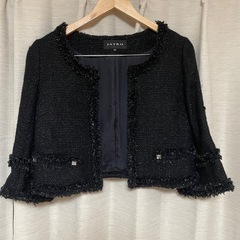 ショート丈ジャケット