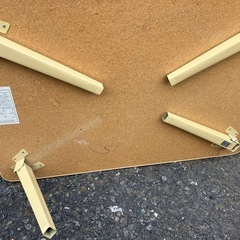 　折り畳み机の画像