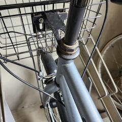 グレー シティサイクル 6段変速機、LEDオートライト付きグレー シティサイクル 6段変速機、LEDオートライト付きの画像