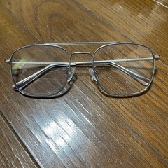 ユニクロ　メガネ　度なし