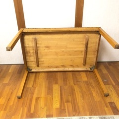岐阜市からの出品です　ダイニングテーブル　食卓　天然木　テーブルの画像