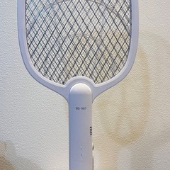 電撃殺虫ラケットの画像