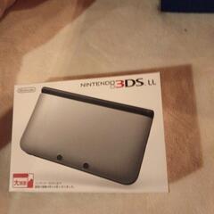 ニンテンドー3DS LLの画像