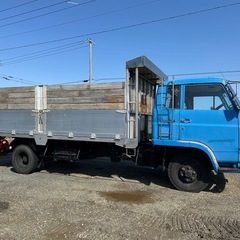 いすゞフォワードダンプ