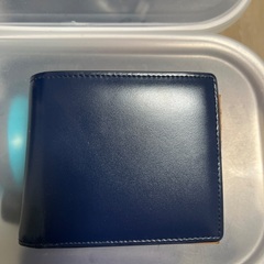 二つ折り財布　ネイビー