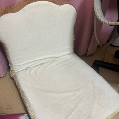 椅子　ミラの画像