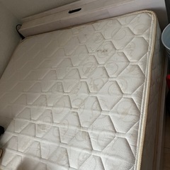 シングルベッド、マットレスとフレームのセット