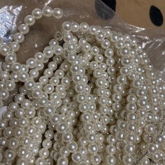 イミテーションパール？　アクセサリー材料の画像