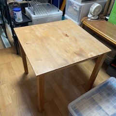 木の机