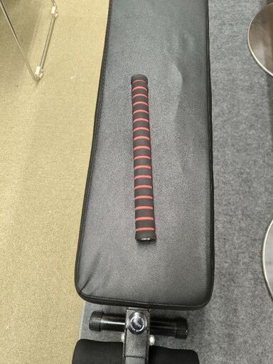 チンニングマシントレーニングベンチとダンベルセットで