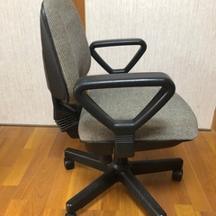 オフィスチェア　武藤工業　事務イス　キャスター付きチェアの画像