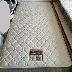 ベッド　セミダブル　マットの画像