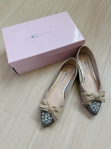 DIANAダイアナパンプスビジューリボンパイソン柄23.5cm ベージュ