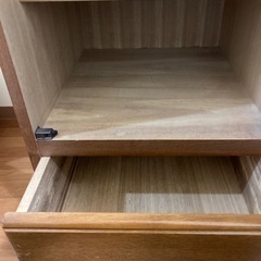 洋服タンスの画像