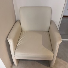 ゆったりめ1人用ソファー(白)