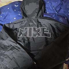 NIKE フード付きナイロンジャケット ブラック