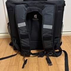 Uber eats リュックの画像