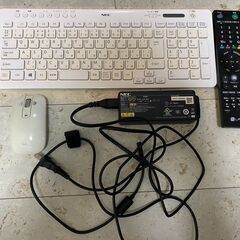 【テレビ視聴可能】デスクトップパソコン　LAVIE Desk All-in-oneの画像