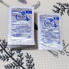 未使用　和光堂にこピカ 乳歯を守ろう キシリトール配合歯みがきシート ベビー 30包の画像