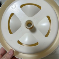 【大幅値下げ】猫用フィルター式給水器 の画像