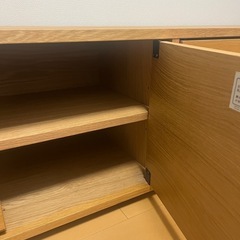テレビボード兼収納棚の画像