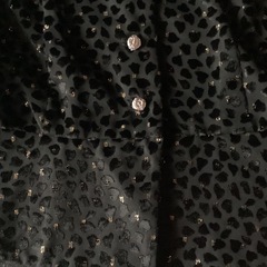 BOWBELLボンベル黒のブラウス透け感あり（L）の画像
