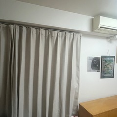 カーテンの画像