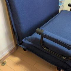 ソファーベッドの画像