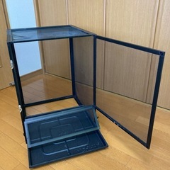カメレオン(爬虫類)ケージの画像